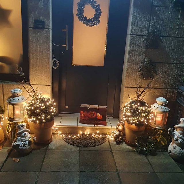 Photo by Musikalische Löwen on December 20, 2020. Image may contain: plant and indoor.